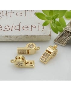 Ciondolo fischietto in ottone con strass zirconi 14x5mm 1pz Gioie d'Oriente