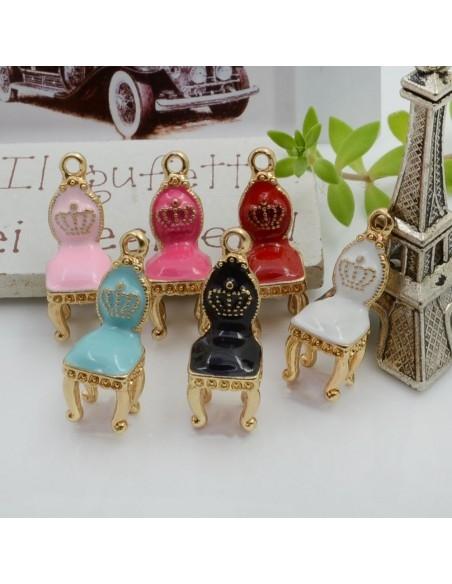 Ciondolo charm sedia regale smaltata con corona in ottone base oro 27 x 10 mm 1pz Gioie d'Oriente