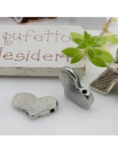 Ciondolo a forma di cuore... 2