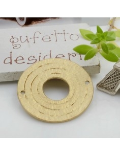 Ciondolo Connettore tondo con fantasia in zama oro 30 mm 1pz Gioie d'Oriente