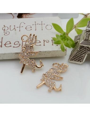 Ciondolo diavoletto in ottone con zirconi bianchi 21x13mm 1pz Gioie d'Oriente