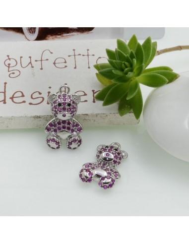 Ciondolo orsetto in ottone con strass colorati 17x11mm 1pz Gioie d'Oriente