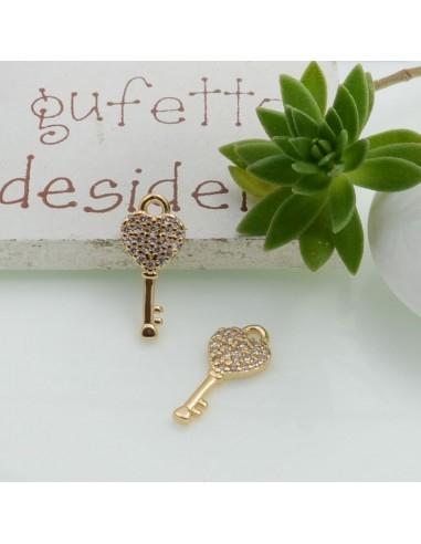Ciondolo chiave cuore in ottone con zirconi 16x7mm oro 1pz Gioie d'Oriente