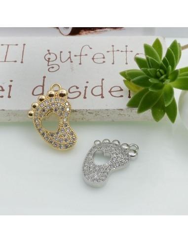 Ciondolo piedino in ottone con zirconi 18x12mm 1pz Gioie d'Oriente