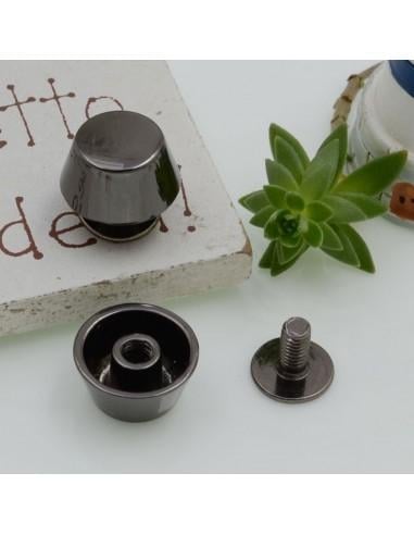 Borchie piatte con viti Rivetto...