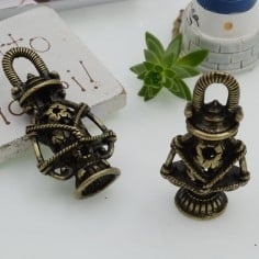 Ciondoli forma lanterna in metallo bronzo 16x33 mm 1pz Gioie d'Oriente