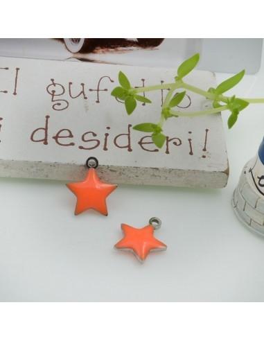 Ciondolo a forma di Stella smaltata...
