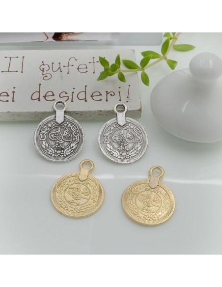 Ciondolo medaglia fantasia in metallo argento e oro 23x18 mm 4pz Gioie d'Oriente