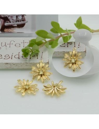 Ciondolo margherita in ottone dorato con strass 17x14mm 1pz Gioie d'Oriente