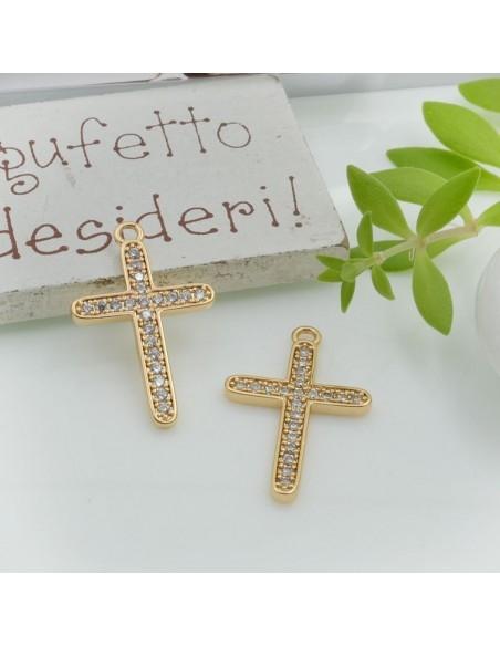 Ciondolo croce in rame oro 18K con zirconi trasparenti 16 x 25 mm 1pz Gioie d'Oriente