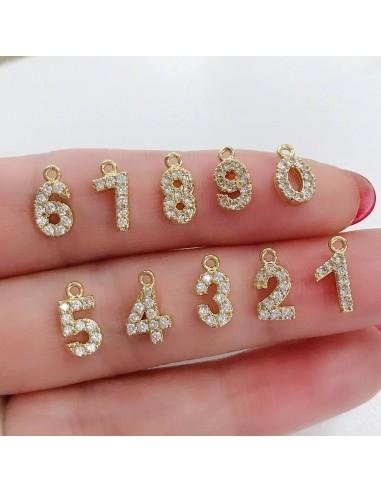 Ciondolo numero 0-9 in ottone oro con strass 8mm 1pz Gioie d'Oriente