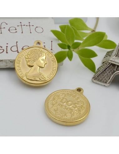 Ciondolo medaglia Elisabetta II acciaio inox oro 22x19 mm 1pz Gioie d'Oriente