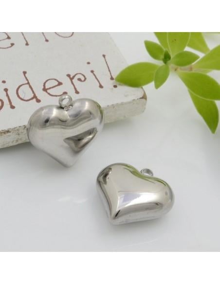 Ciondolo cuore mezzo bombato in acciaio inossidabile 15x14mm 1pz Gioie d'Oriente