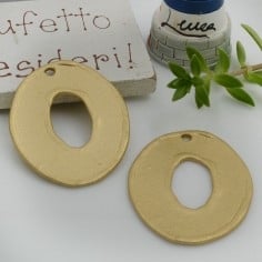 Ciondolo ovale in zama oro 30x25 mm 2pz Gioie d'Oriente