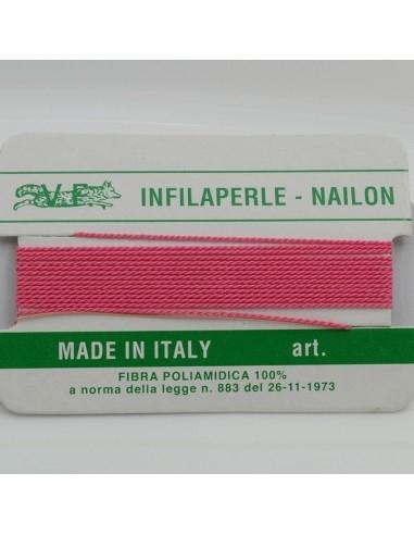 Filo nylon infilaperle di colore fucsia con ago di diverse misure - GDO
