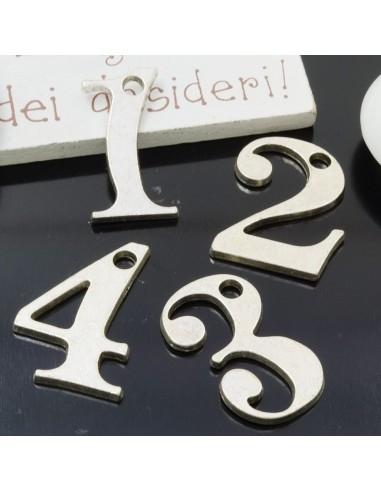 Ciondolo con numero altzza 30mm 2pz ciondoli numerici  10 carati 0-9  GDO