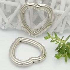 Distanziatore cuore vuoto in Argentone argento 45 mm 1pz Gioie d'Oriente