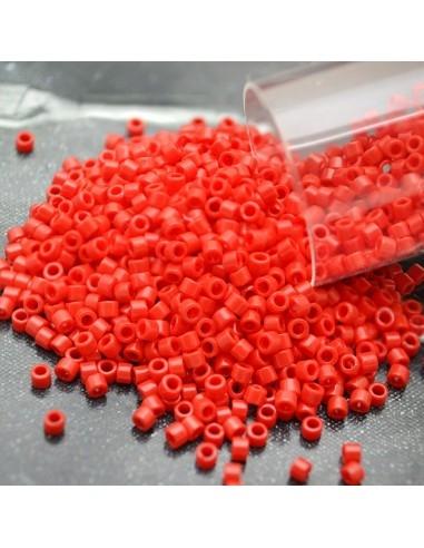 Perline delica Miyuki 11/0 Opaque Red confezione da 10g Misurano 1.6mm | GDO