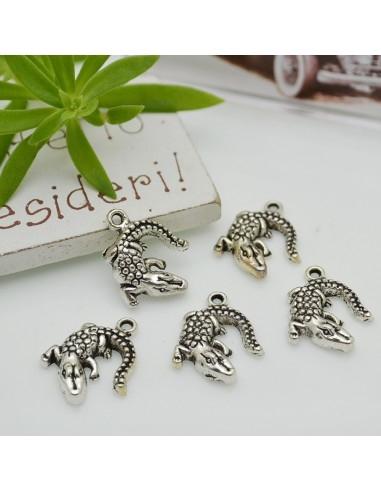 Ciondoli coccodrilli in metallo rodio 14x13mm 5pz Gioie d'Oriente