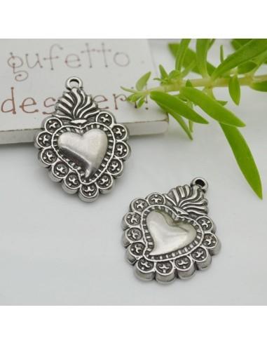 Ciondolo cuore sacro in acciaio inossidabile 23x31 mm 1pz colori vari Gioie d'Oriente