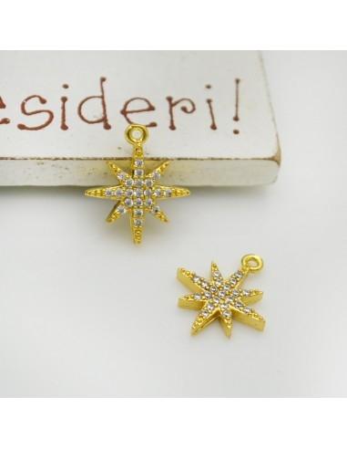 Ciondolo stella in rame oro con zirconi bianchi 12x14mm 1pz Gioie d'Oriente