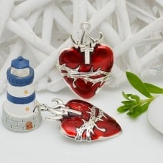Ciondolo a forma di cuore gotico smaltato rosso base argento 29x42mm 1pz Gioie d'Oriente