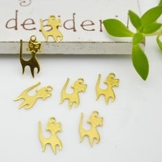 Ciondoli gatto da incidere in ottone 6 x 12 mm 10pz Gioie d'Oriente