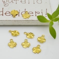 Ciondoli quadrifoglio in ottone 5.5 mm 8pz Gioie d'Oriente