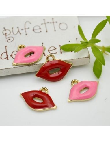 Ciondolo Charms bocca smaltata base oro 13x18mm 1pz |GDO