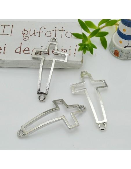 Connettore croce vuota in metallo argento 20 x 40 mm 1pz Gioie d'Oriente