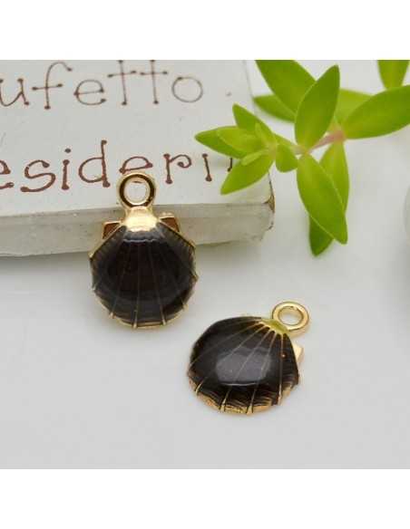 Ciondolo Conchiglia smaltata con base oro in ottone 18x13mm 2pz | GDO