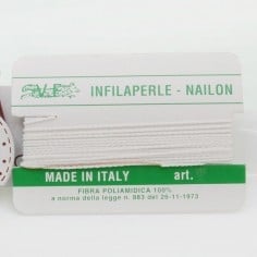 Filo nylon infilaperle di colore bianco con ago di diverse misure|GDO