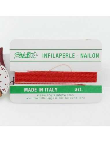 Filo nylon infilaperle di colore rosso con ago di diverse misure|GDO
