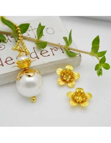 Bocciolo fiore di loto con perla imitazione in ottone oro 11mm 18mm 1pz Gioie d'Oriente