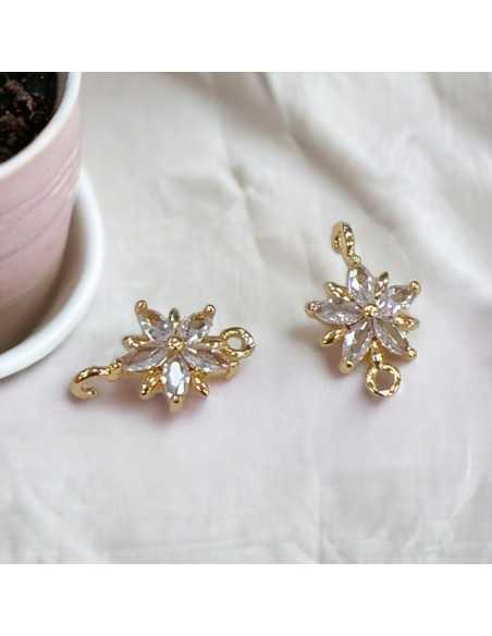 Connettore fiore 5 petali in ottone con zirconi colorati 18 x 11 mm 1pz Gioie d'Oriente