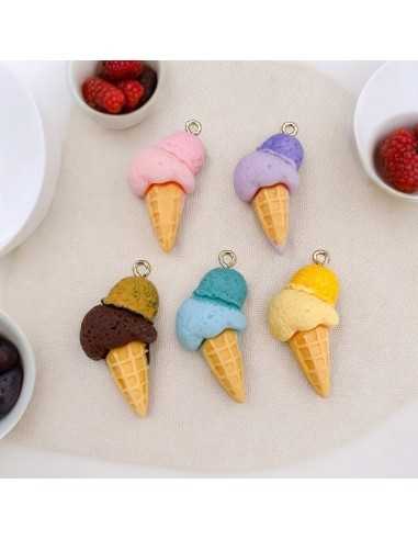 Ciondolo a forma di Cono gelato in resina colorata 33x18mm 2pz | GDO