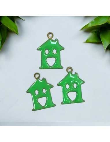 Ciondolo a forma di Casa in ottone smaltato verde fluo 11.5x15mm 1pz | GDO