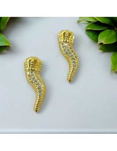 Ciondolo Corno in Ottone con Zirconi e Base Oro 7x20mm 1pz - Gioie d'Oriente