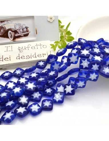 Filo di Perle Quadrate oblique con stelle in Vetro di Murano blu 13mm 40cm | GDO