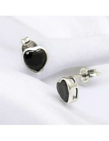 Orecchini perno cuore nero in argento 925% da 7 mm