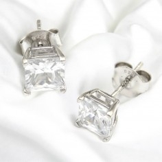 Orecchini punto luce quadrato in argento 925 con zircone trasparente
