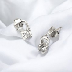 Orecchini a lobo lucchetto con zircone 8x4mm in argento925%