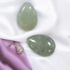 Goccia piatta prehnite liscia 18 x 25 mm 1pz Gioie d'Oriente