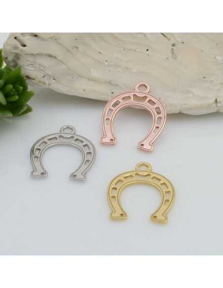 Ciondolo ferro di cavallo in argento 925 rodiato 12 x 9 mm 1pz Gioie d'Oriente