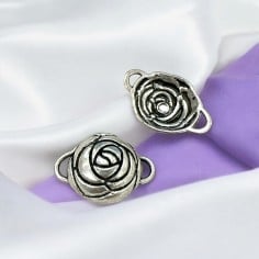 Connettore rosa argento antico in metallo 22x32mm 2pz Gioie d'Oriente