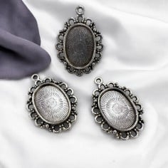 Base cabochon ovale in metallo zamak argento 12x17mm interno 21x29mm esterno 3pz Gioie d'Oriente
