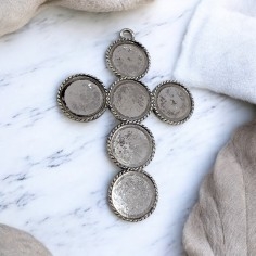 Ciondolo cabochon croce in metallo zamak argento interno 20mm 70x95mm 1pz Gioie d'Oriente 2