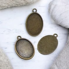 Base cabochon ovale in metallo bronzo 18x25mm esterno 20x31mm 2pz Gioie d'Oriente