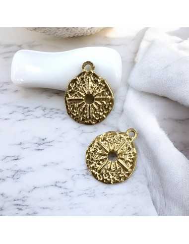 Ciondolo medaglia martellata con foro centrale in acciaio inox variante oro 18x23 mm Gioie d'Oriente