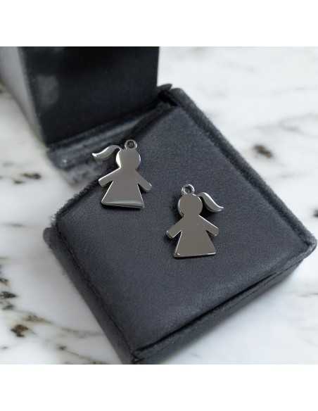 Ciondolo bimba in acciaio inox lucido variante rodio 11x15 e 13x15 mm Gioie d'Oriente